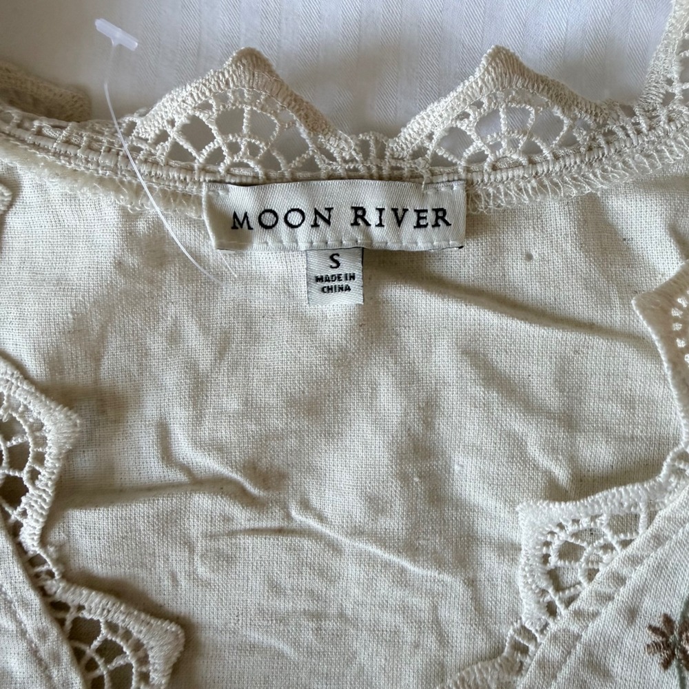 Moon River Embroidered Tie Front Crop Top Linen Blend Floral Scallop Lace Small - Picture 7 of 10